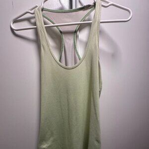Lululemon Light Green Racerback Tank Top Built-In Bra Size XS/S